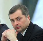 Песков прокомментировал сообщения об отъезде Суркова из России
