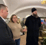 Мастер-класс по плетению маскировочных сетей прошел в храме Святых равноапостольных Константина и Елены в СЗАО, фото - Мой район