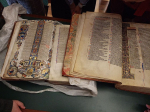 Студенты исторического направления изучают средневековые рукописи в РГБ