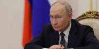 Путин упрекнул критикующих СВО деятелей культуры в игнорировании атак на Иран - M24.Ru