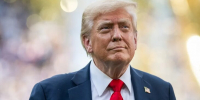 Трамп заявил, что войска США останутся в районе Ирана до заключения мирной сделки - M24.Ru