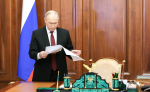 Путин поручил доработать систему возмещения ущерба жертвам мошенников