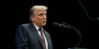 Трамп заявил о скором восстановлении поставок нефти - M24.Ru