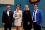 Журналист Олег Леонов провел жеребьевку команд проекта «А ну-ка, девушки!»