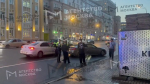 Три пешехода пострадали при наезде автомобиля на остановку в центре Москвы