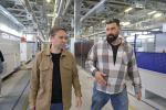 Участник СВО Эльдар Шарипов посетил Федеральный центр беспилотных авиационных систем в индустриальном парке «Руднево»