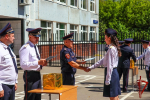 Офицер столичного главка Росгвардии поздравил выпускников подшефного колледжа с окончанием обучения