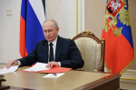Путин заявил о ведущейся работе над системой снабжения Крыма нефтепродуктами