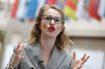 Собчак раскритиковала Минобороны за пост о Драпатом с цитатой Высоцкого