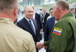 Владимир Путин на Иркутском авиазаводе осмотрел новый пассажирский самолёт МС-21-310