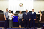 Руководитель фонда «Защитник счастья» Александр Антоненко поздравил молодую семью сотрудников ГУФСИН с рождением ребенка